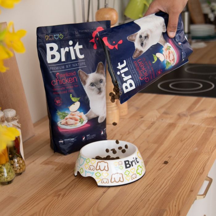 Корм сухий Brit Premium by Nature Cat Sterilised для стерилізованих котів з куркою 1,5 кг